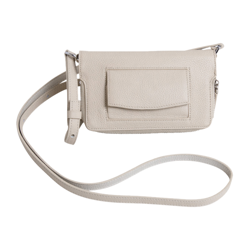 REMY POCHE iPhone15