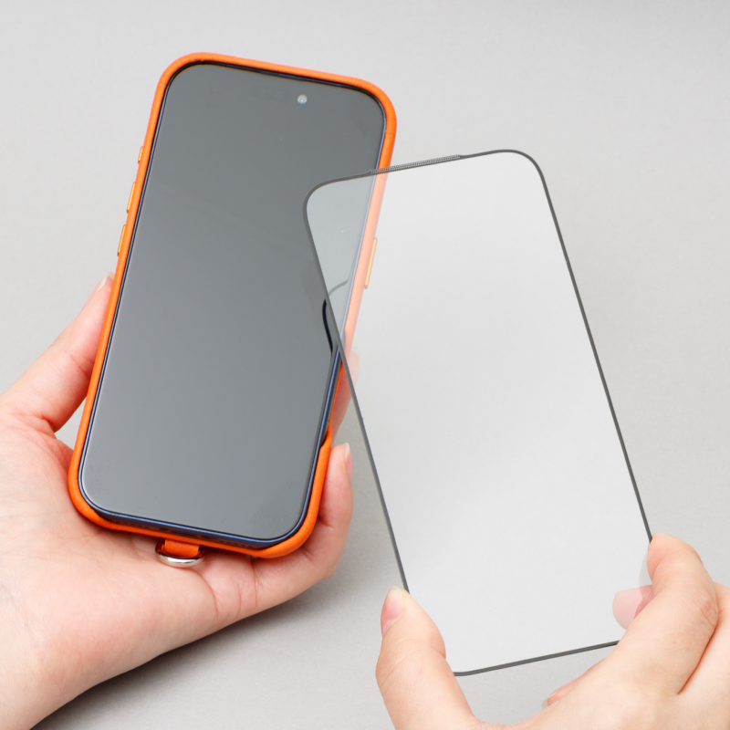 ガラスフィルム iPhone16Pro