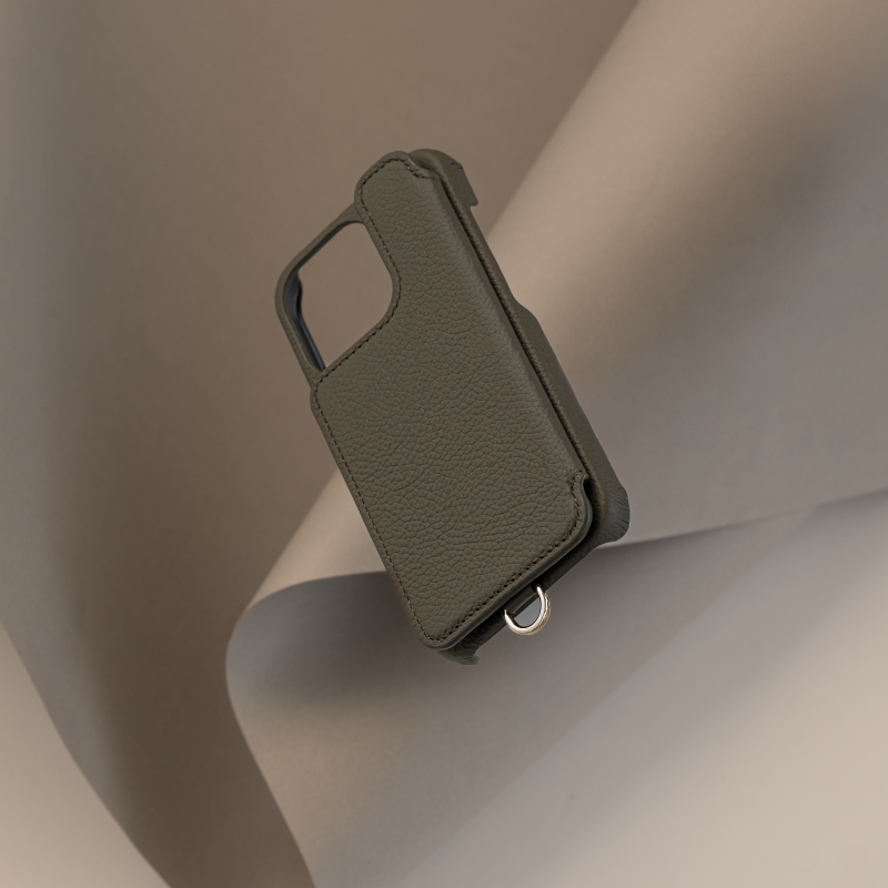 POCHE FLAT ストラップセット iPhone14【iPhone16e兼用可能】 POCHE FLAT ストラップセット iPhone14【iPhone16e兼用可能】